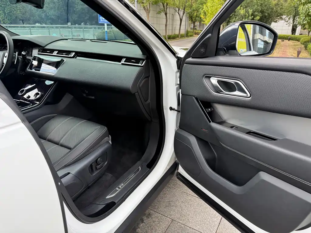 Land Rover Velar — миниатюра 46