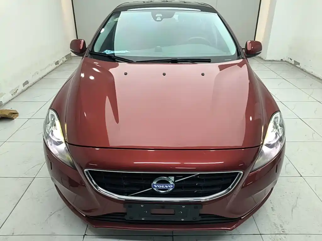 Volvo V40 — миниатюра 3