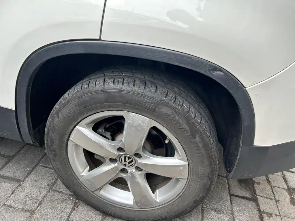 Volkswagen Tiguan — миниатюра 11