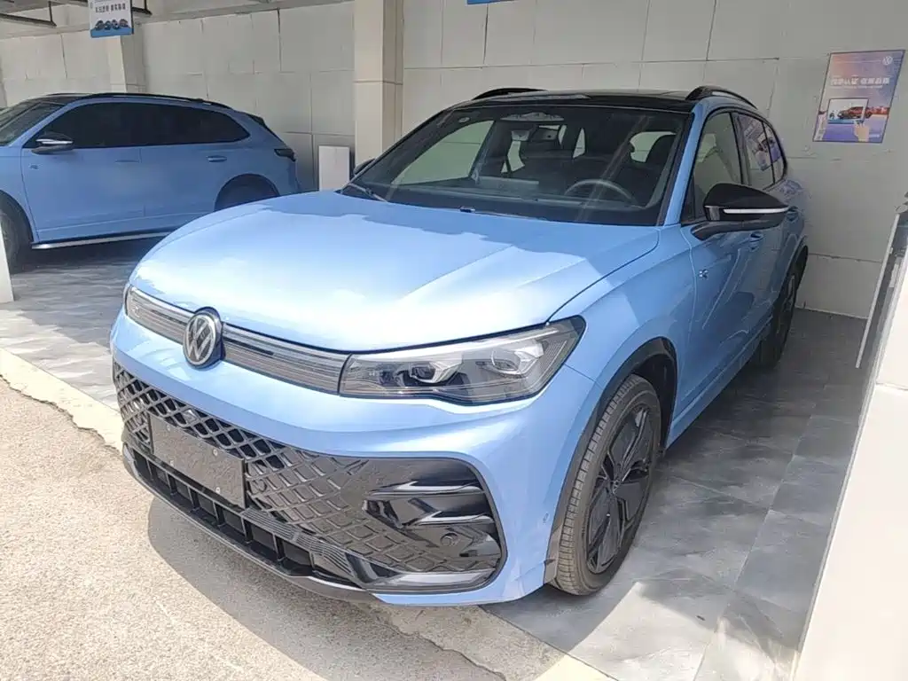 Volkswagen Tiguan L 2024 PRO 380TSI 4WD R-Line Smart Supreme Edition