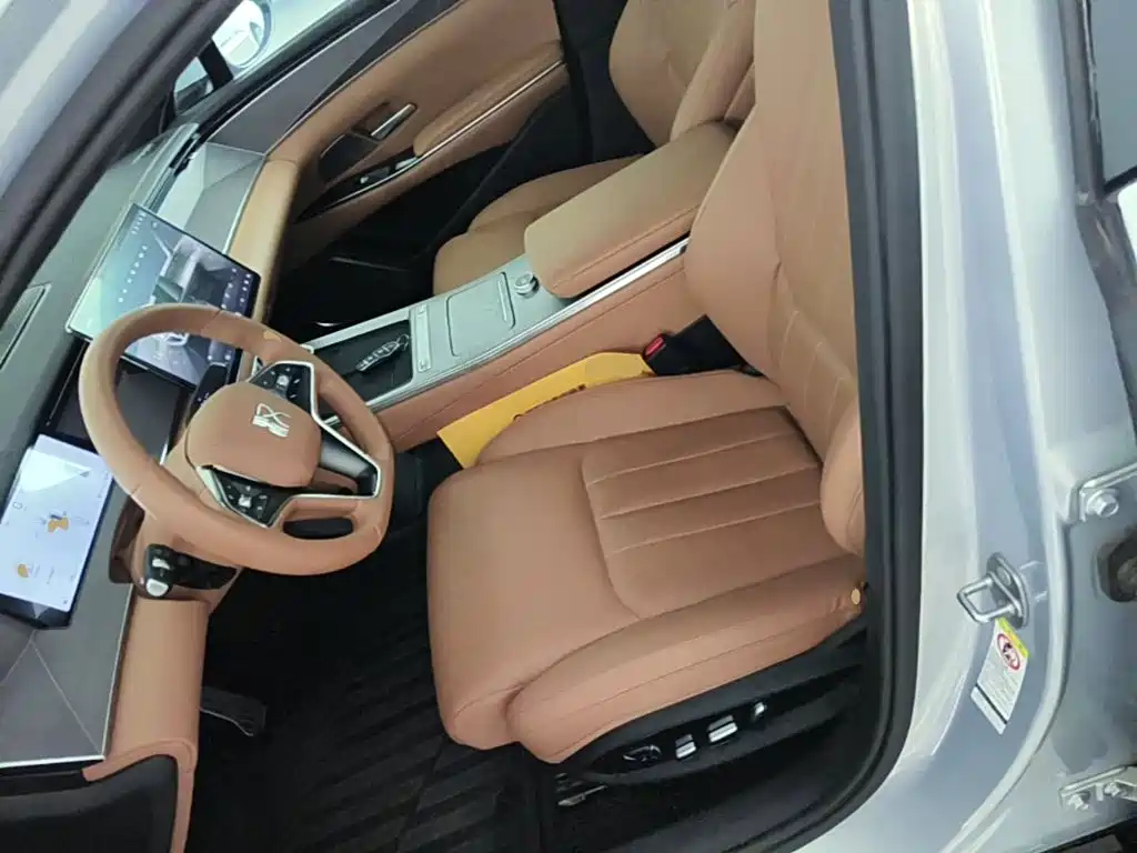 BYD Han L — миниатюра 15