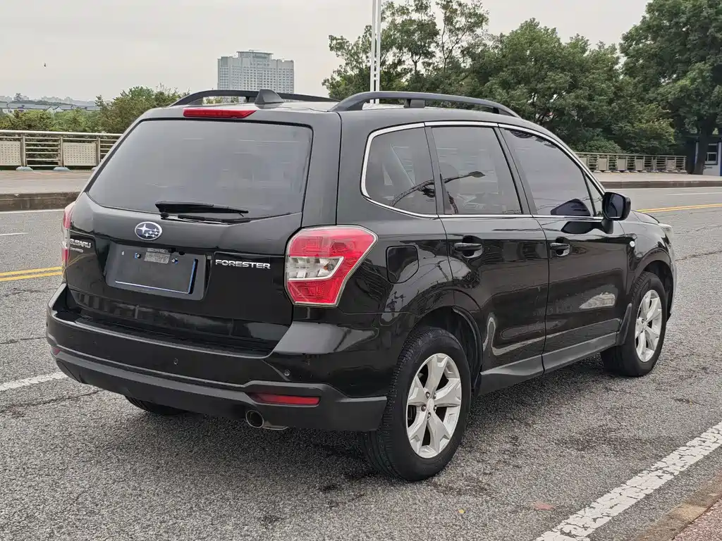 Subaru Forester — миниатюра 6
