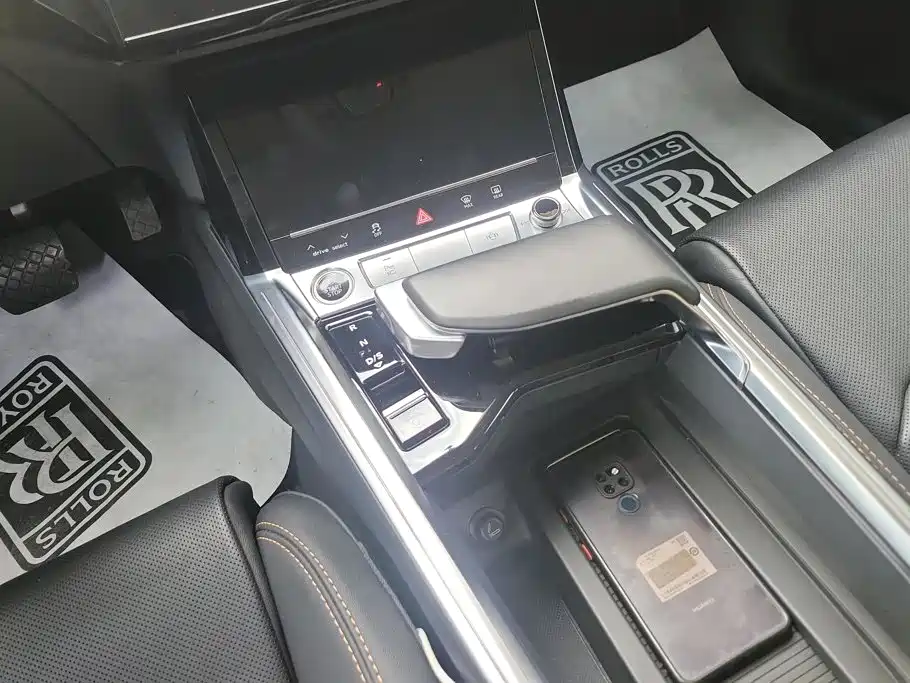 Audi e-tron — миниатюра 16