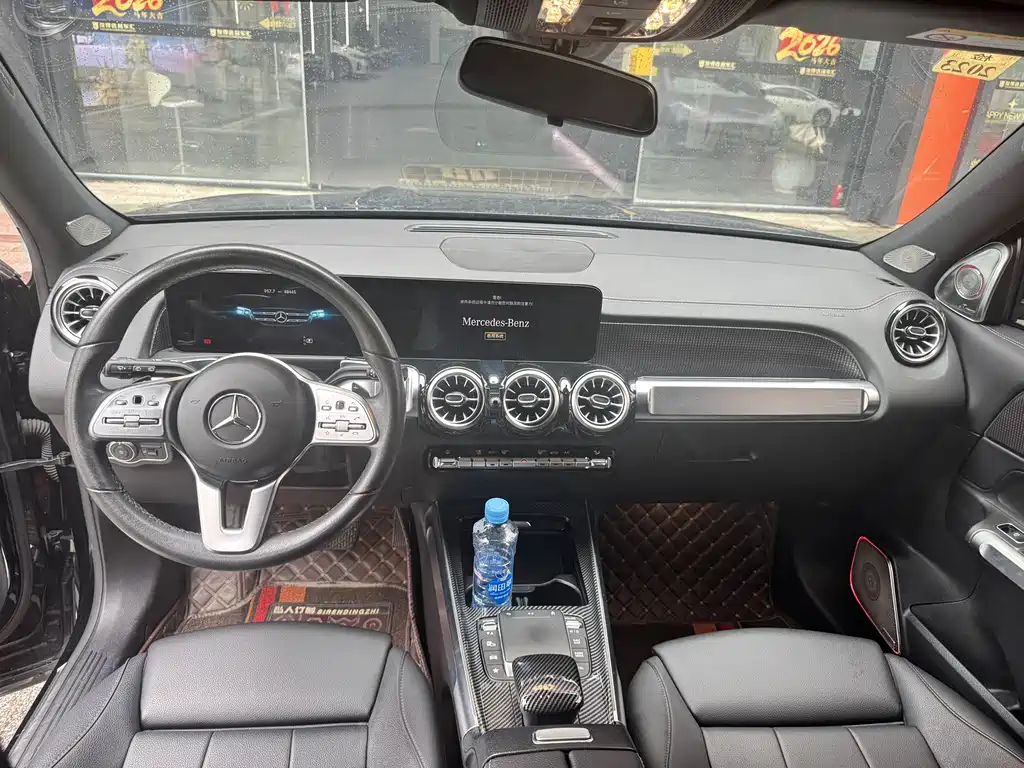 Mercedes-Benz GLB — миниатюра 4
