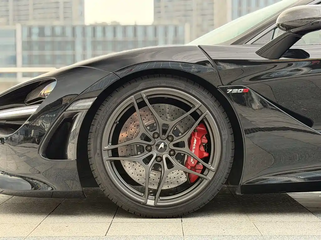 McLaren 720S — миниатюра 4
