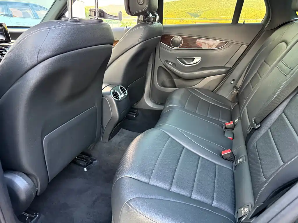Mercedes-Benz GLC — миниатюра 34