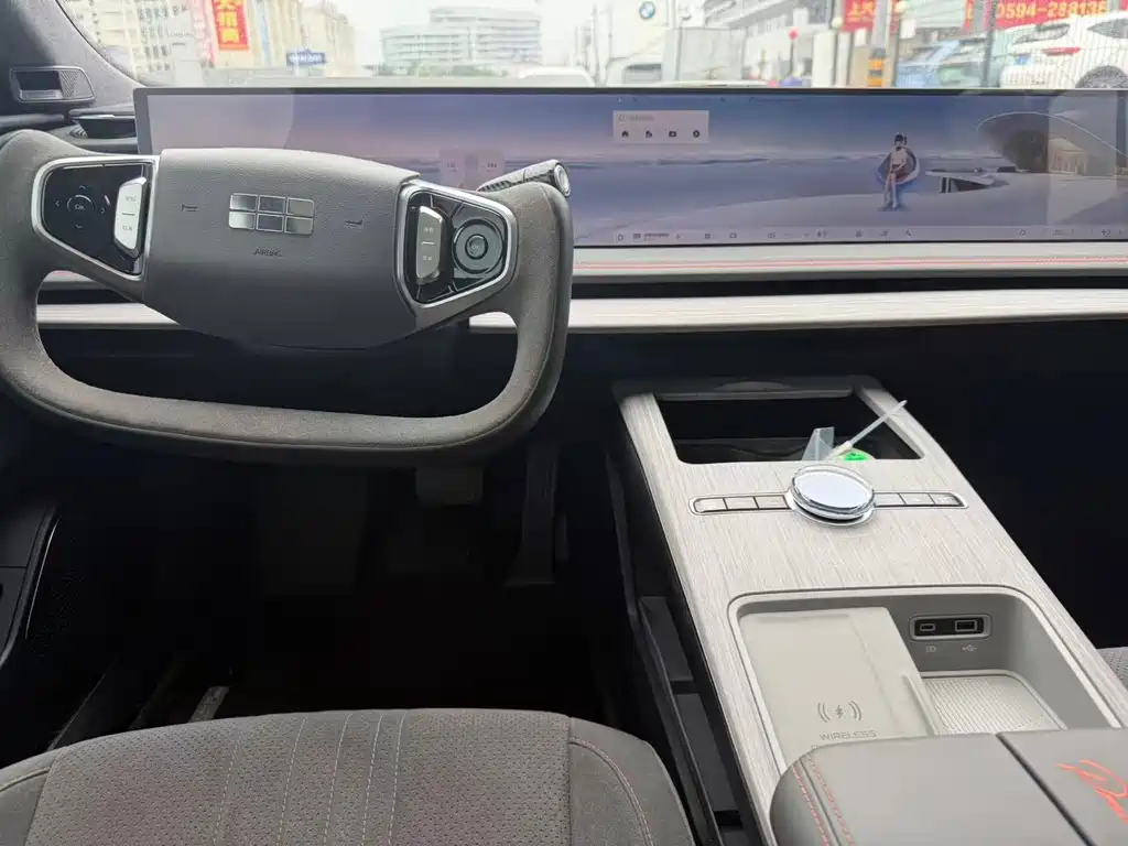 Geely Galaxy Galaxy E8 E8 2024 620km