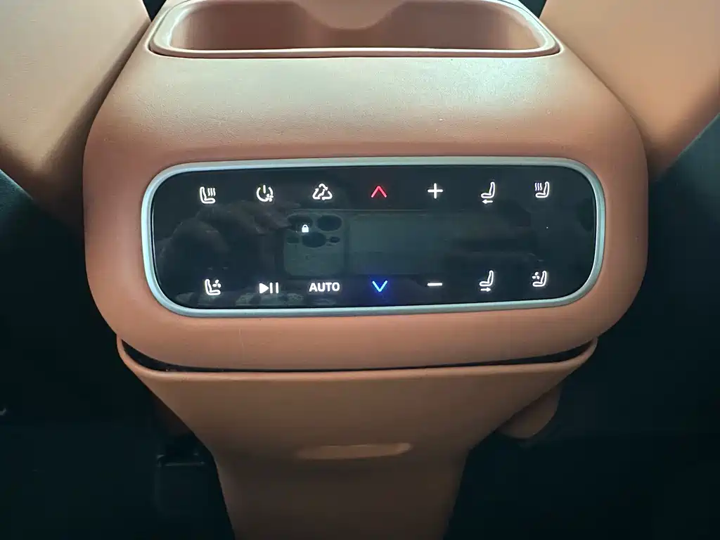 Leapmotor Leapmotor C16 — миниатюра 13