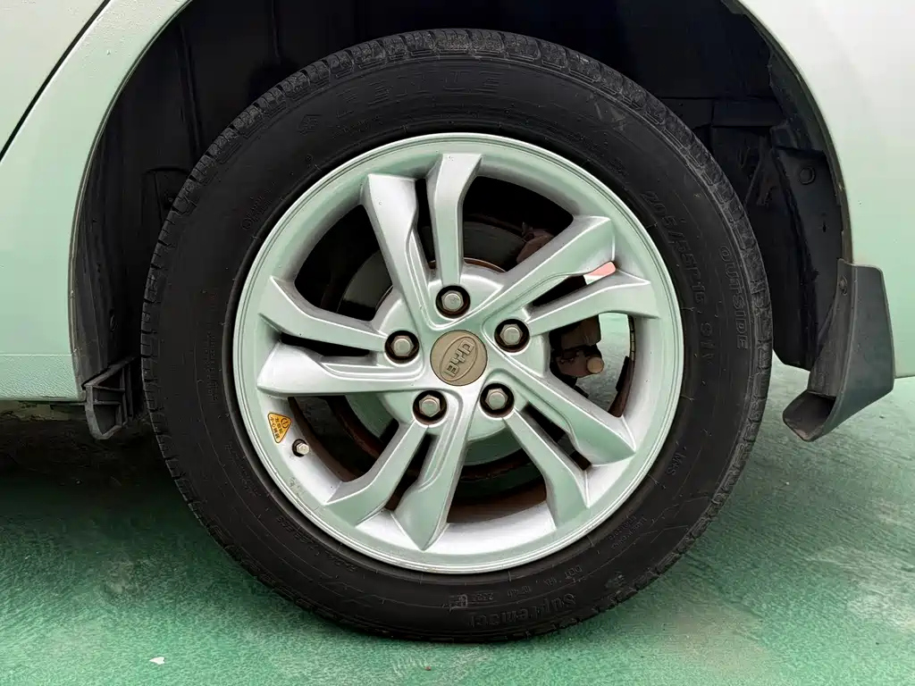 BYD Surui — миниатюра 20