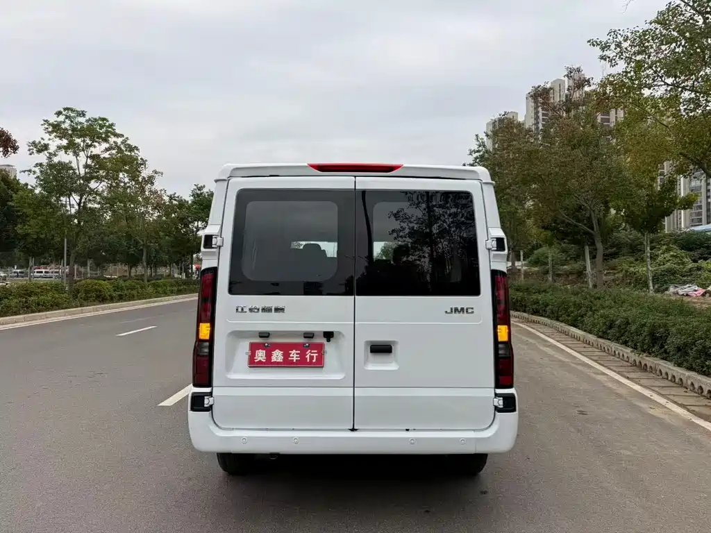 JMC JMC Fushun — миниатюра 9