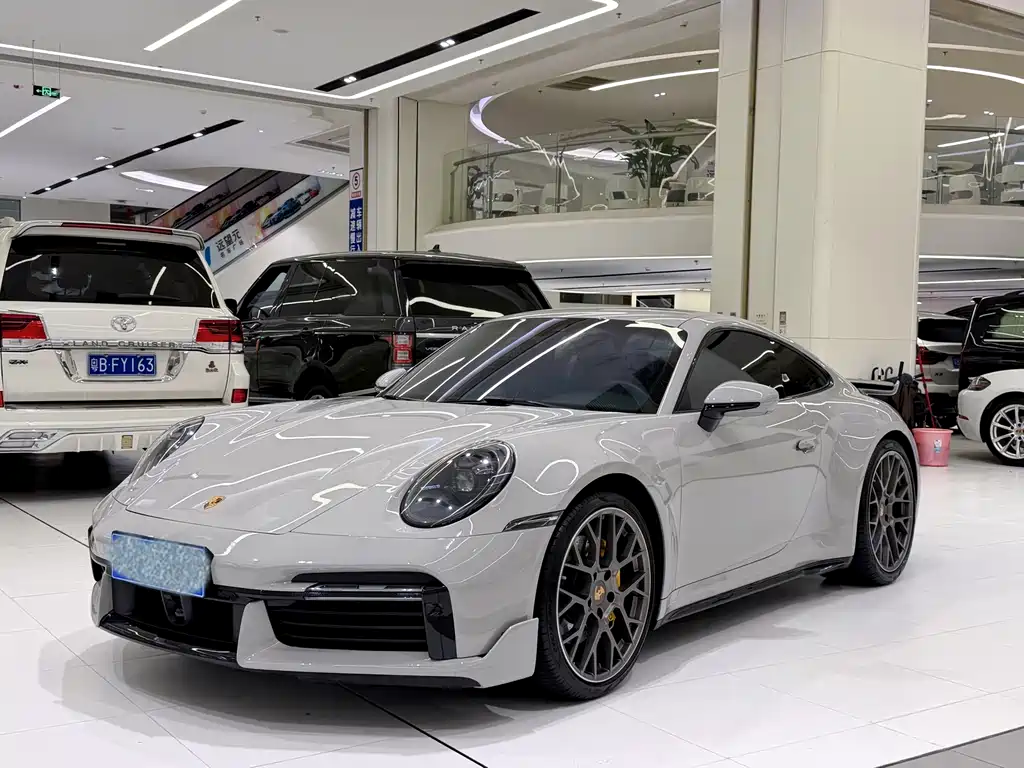 Porsche 911 2021