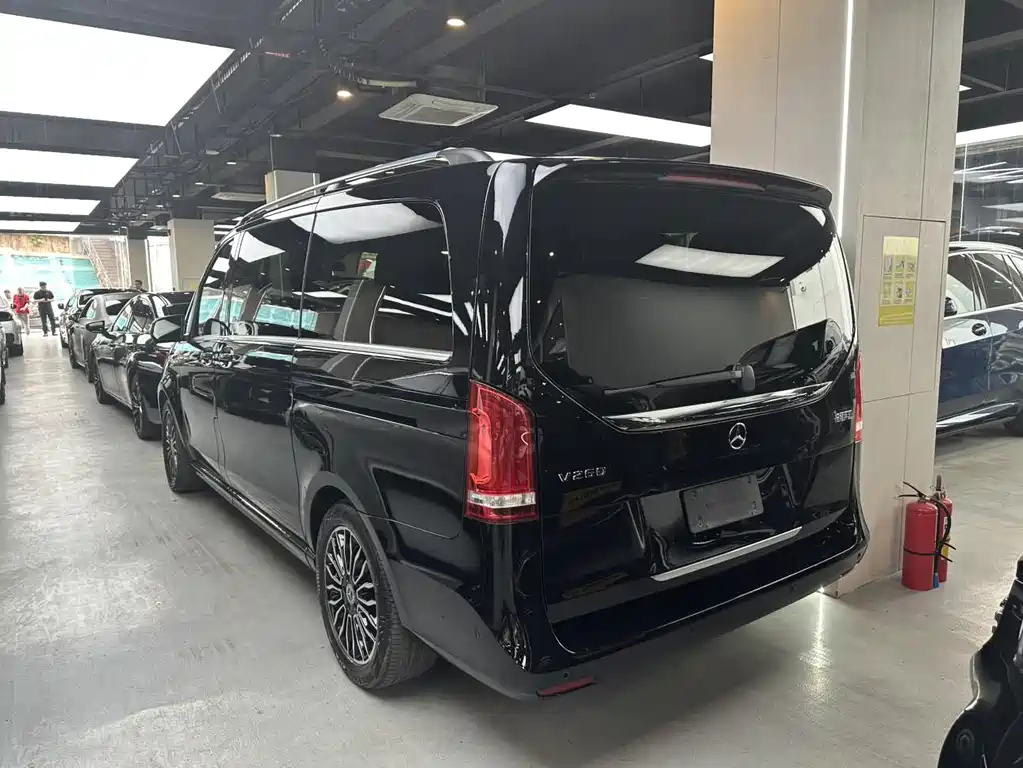 Mercedes-Benz V-Class V 2020 V 260 Luxury