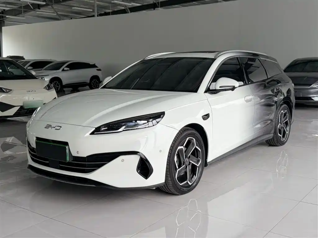 Byd 海豹06 DM-i旅行版 2025