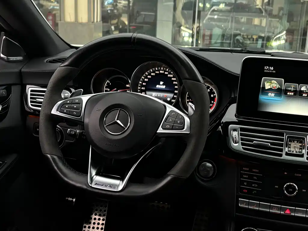 MERCEDES-BENZ CLS AMG