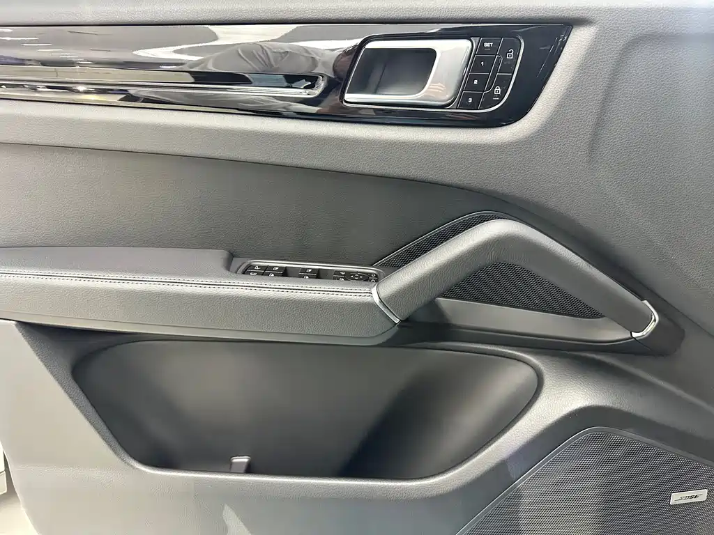 Porsche Cayenne 2020 Cayenne E-Hybrid 2.0T