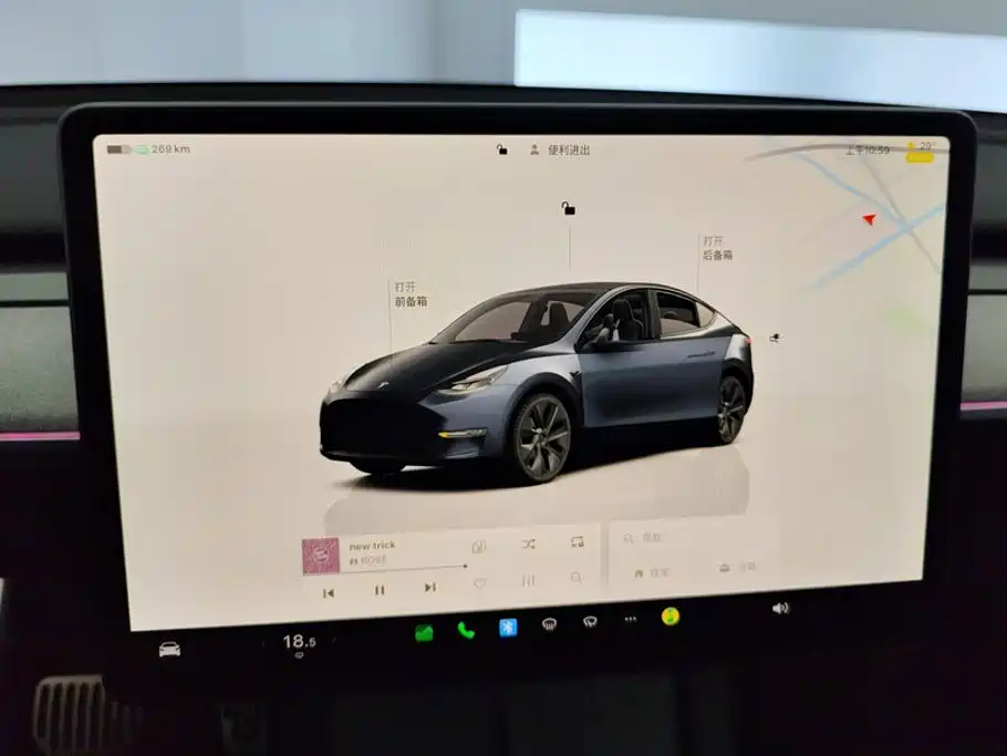 Tesla Model Y — миниатюра 14