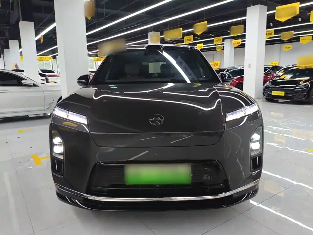NIO ES8 2026 мест Executive