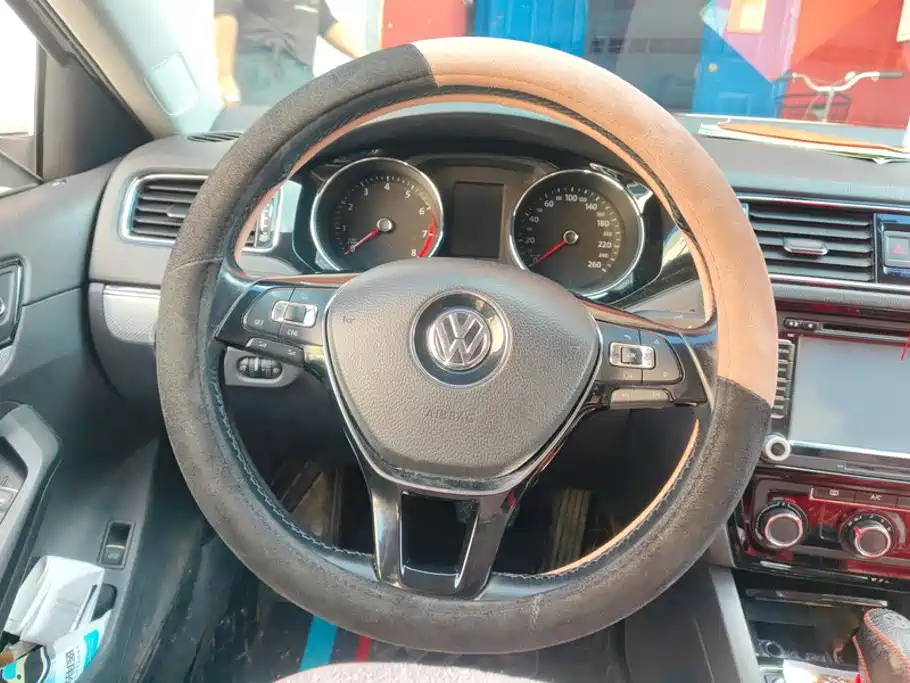 Volkswagen Sagitar — миниатюра 15