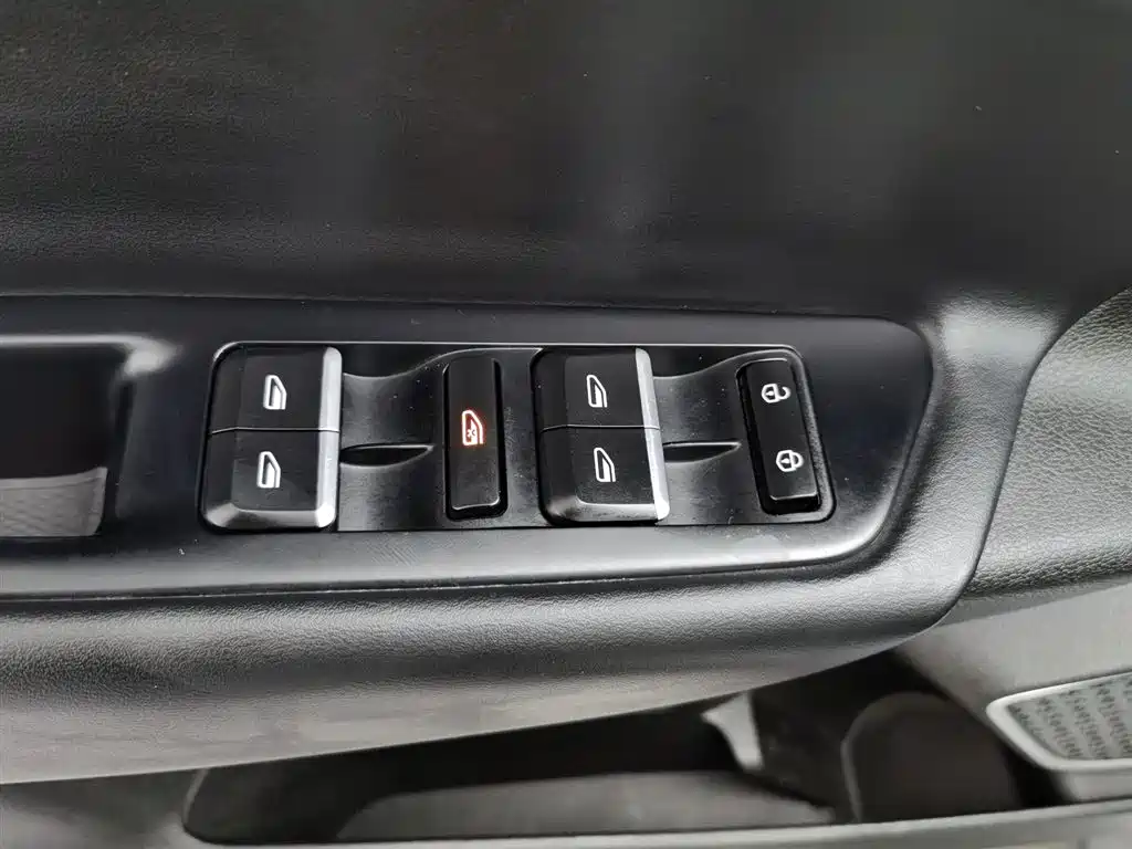 Geely Emgrand GS GS 2019 1.4T CVT