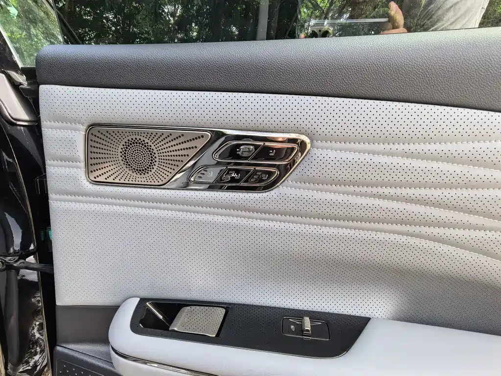 Geely Galaxy Galaxy E8 — фотографии объявления, Фото 19