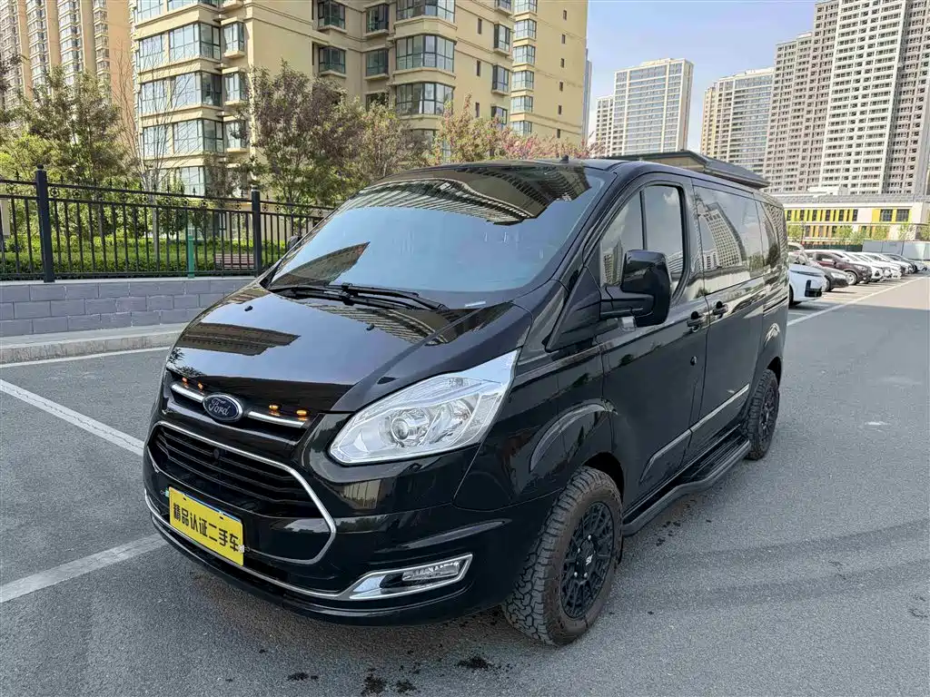 Купить Ford Tourneo