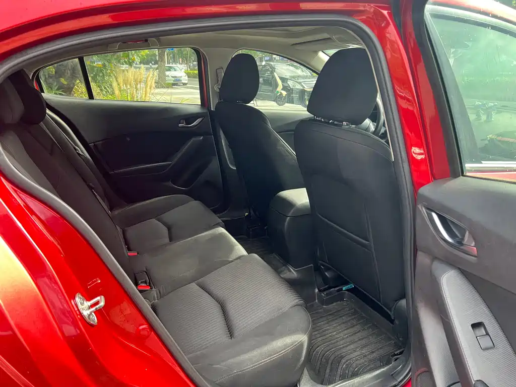 Mazda 3 Axela — миниатюра 15