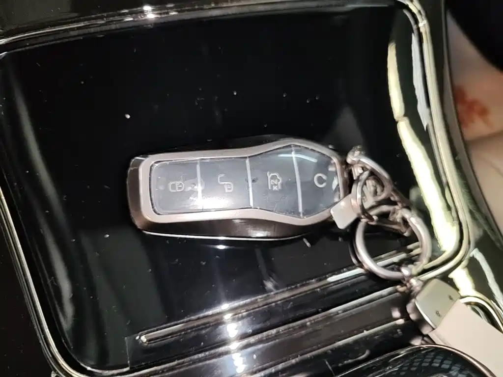 BYD Han 2025 DM-i Smart Drive 125KM Luxury