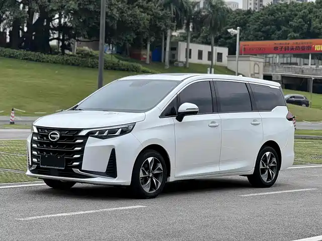 GAC TRUMPCHI M6 2021