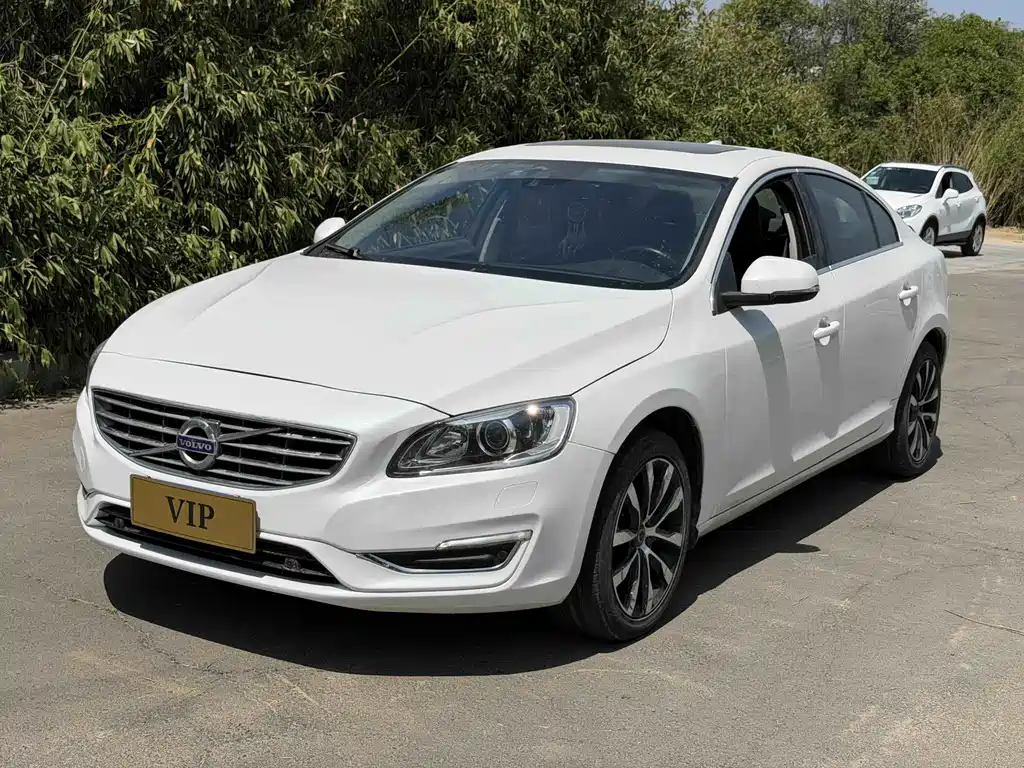 Volvo S60 2019