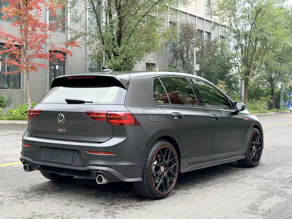 Volkswagen Golf GTI — миниатюра 7