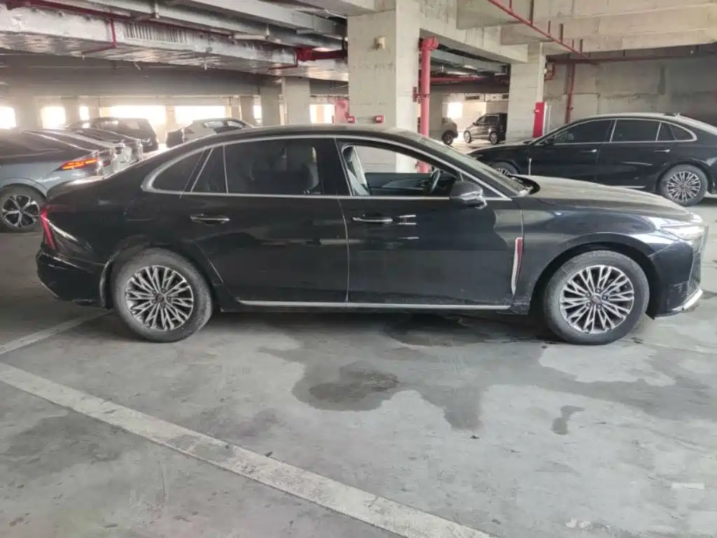 Hongqi Hongqi H5 — миниатюра 3