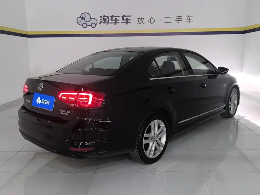 Volkswagen Sagitar — миниатюра 3