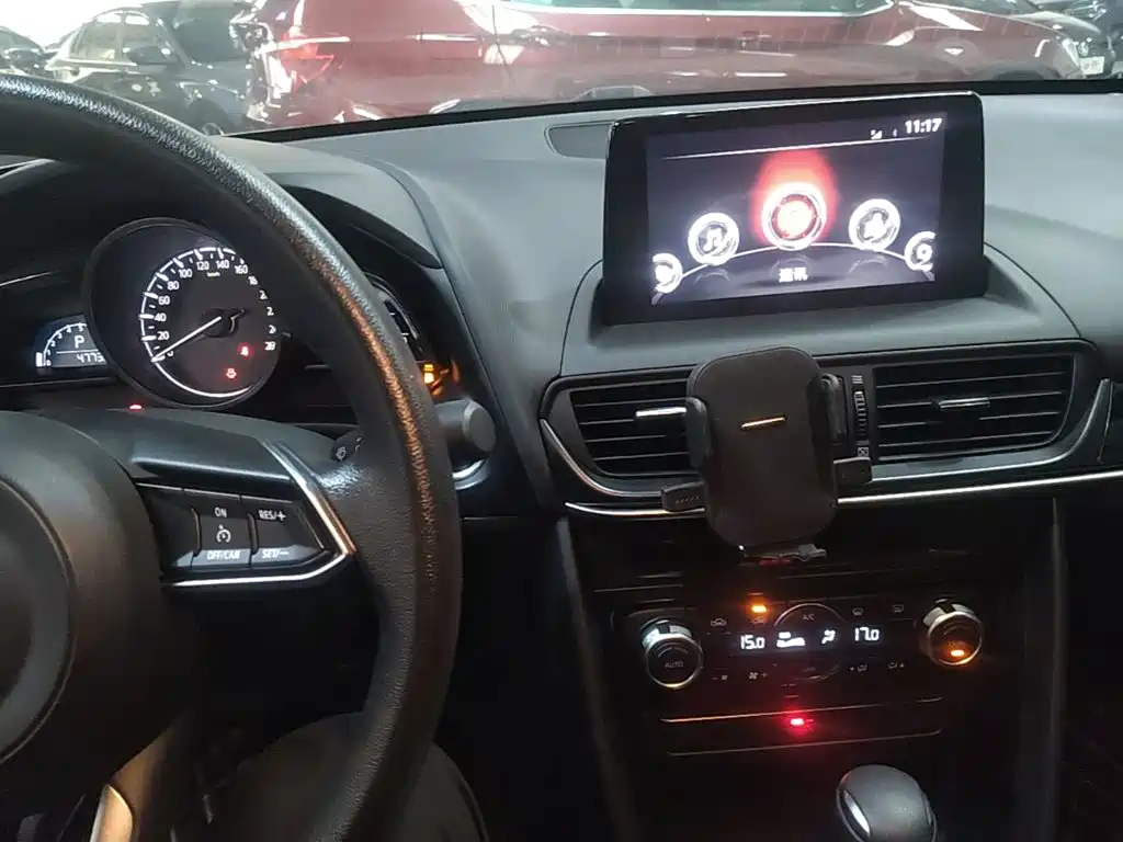 Mazda CX-4 — миниатюра 10