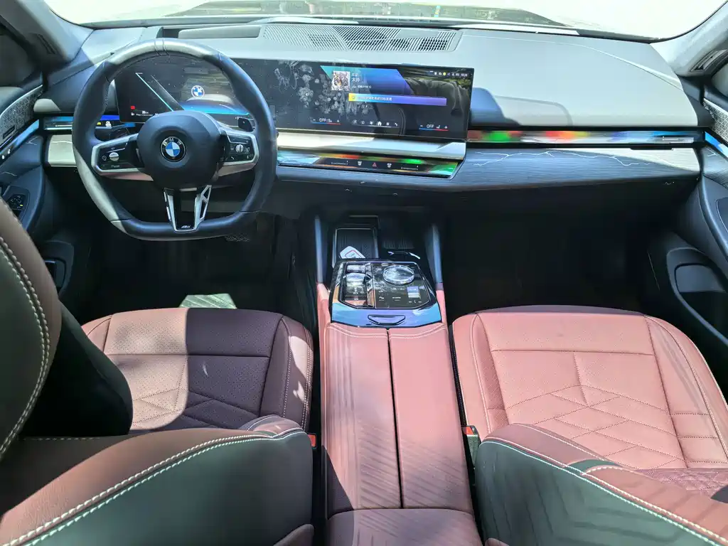 BMW 5 Series — миниатюра 9