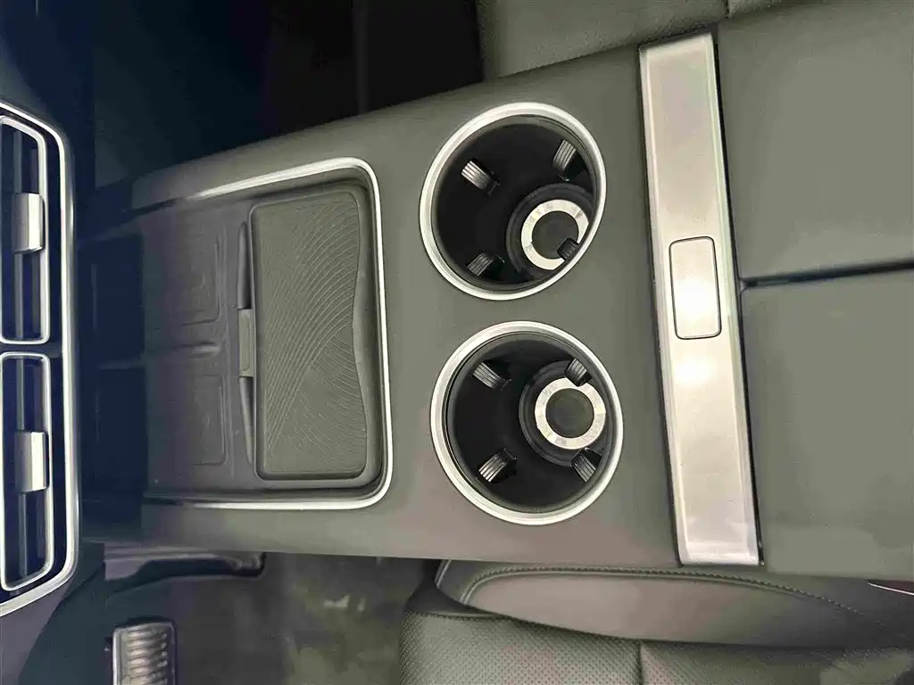 Li Auto Li L6 — миниатюра 9