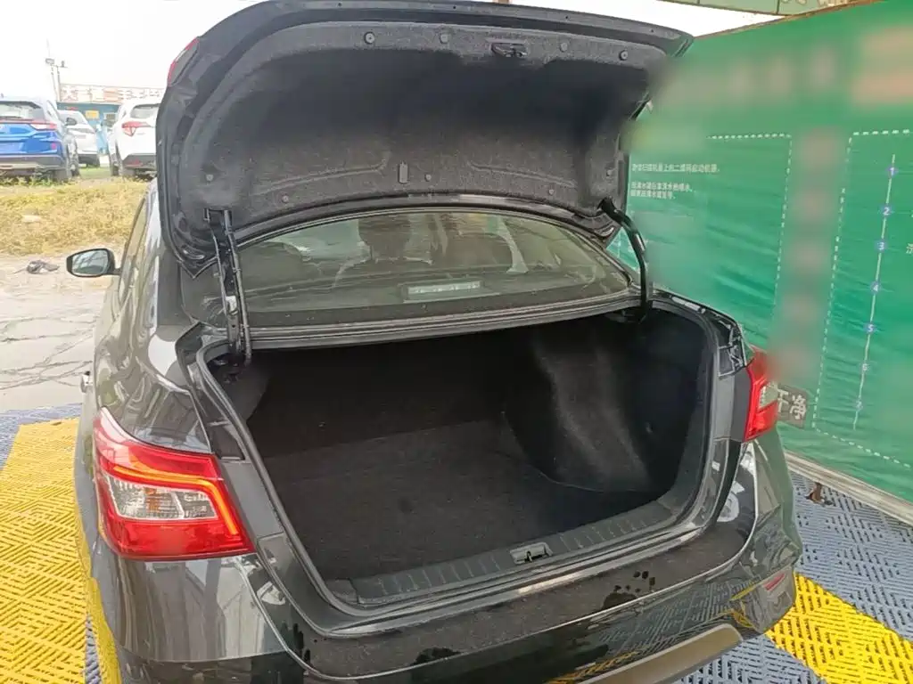 Nissan Sylphy — миниатюра 19