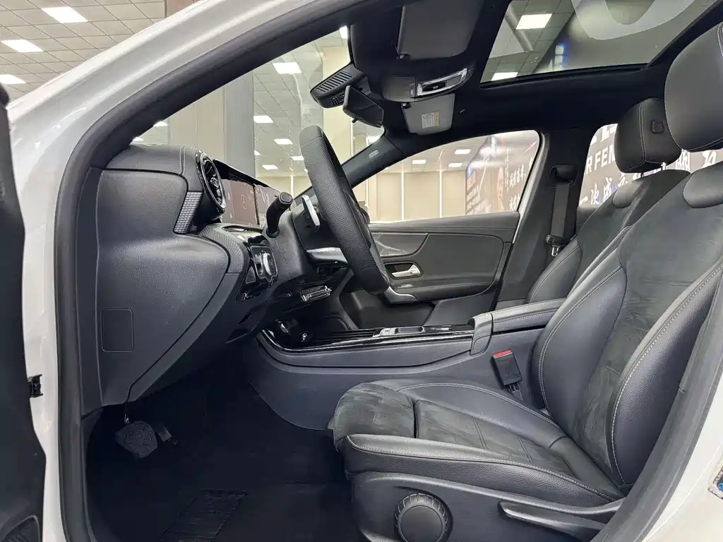 Mercedes-Benz A-Class A 2020 A 180 L Sport