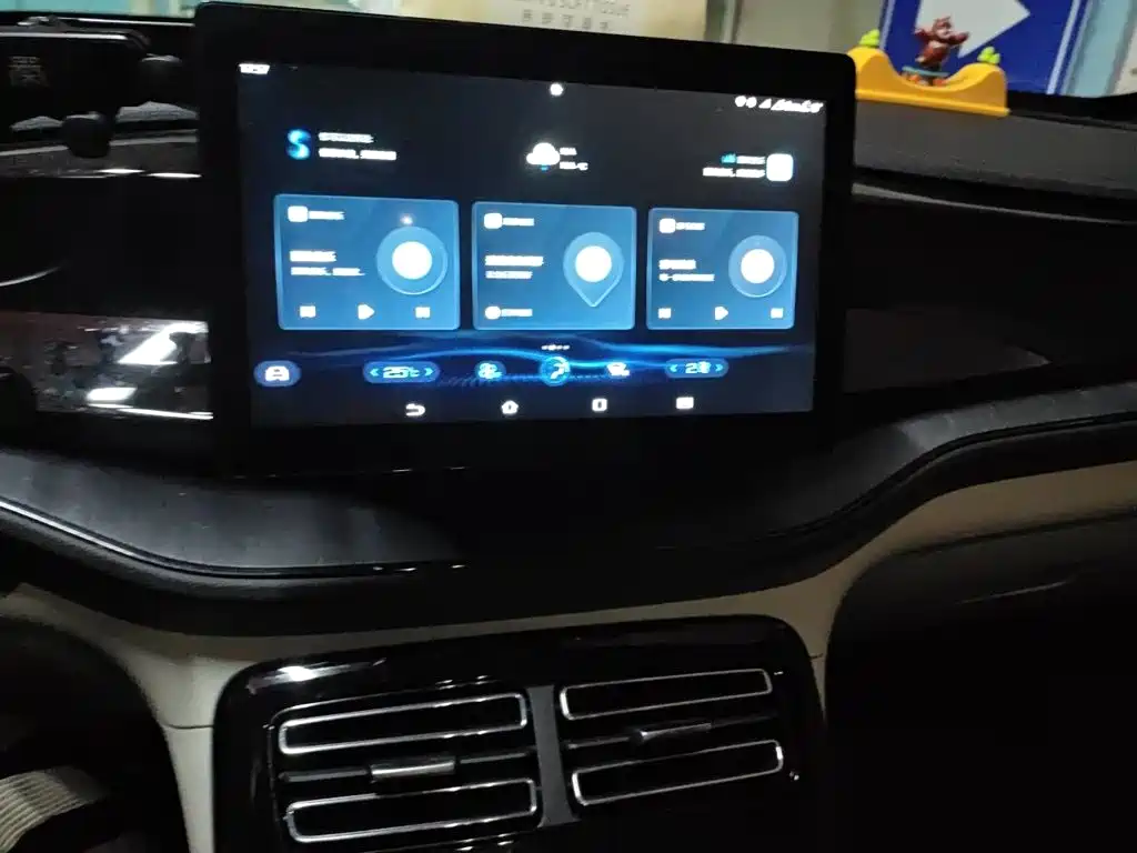 BYD Qin PLUS — миниатюра 9