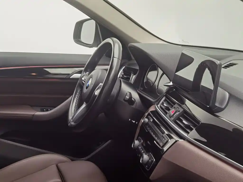 BMW X1 — миниатюра 22