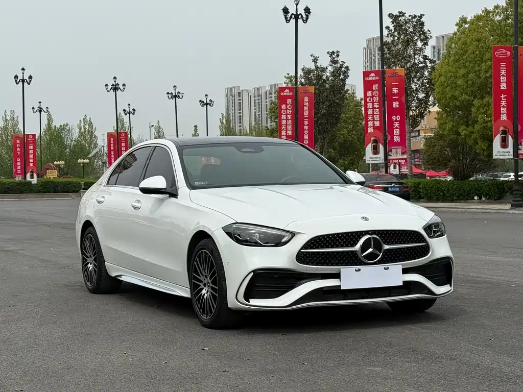 Mercedes-Benz C-Class 2023
