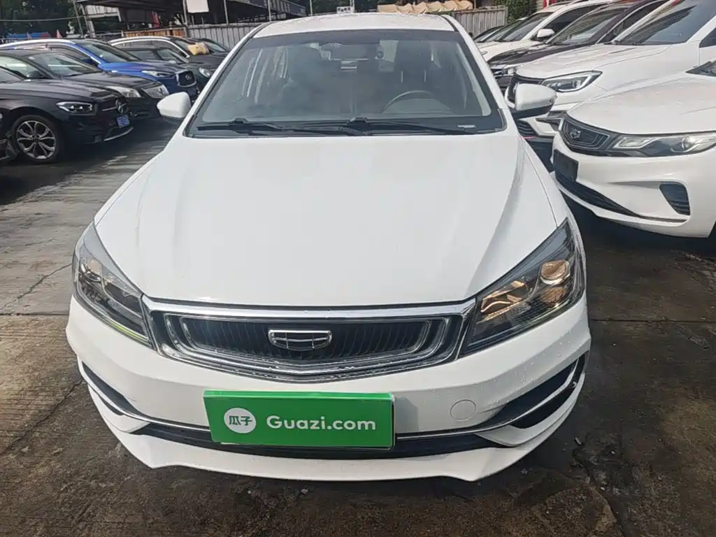 Geely Emgrand — миниатюра 3