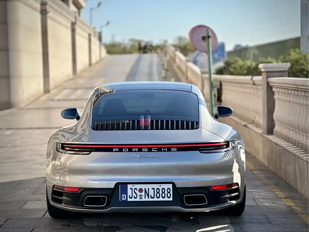 Porsche 911 — миниатюра 3
