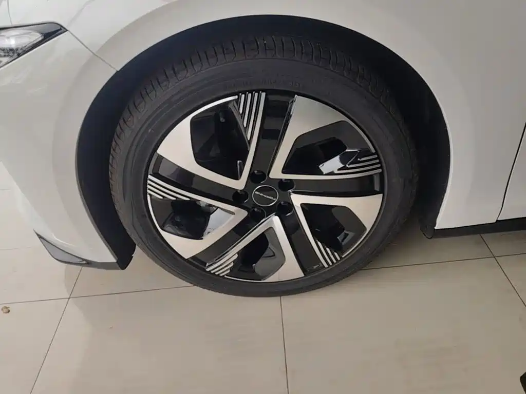 Fengxing Xinghai S7 — миниатюра 23