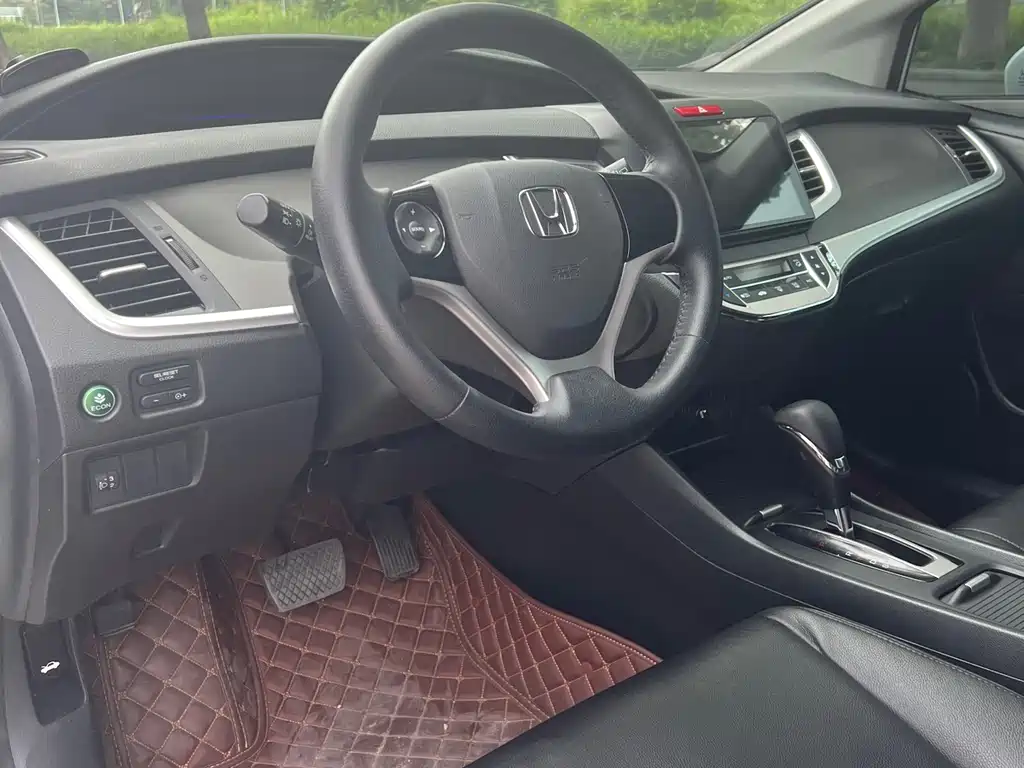 Honda Jade 1.8L Auto Classic Edition 5 seats, фото 7