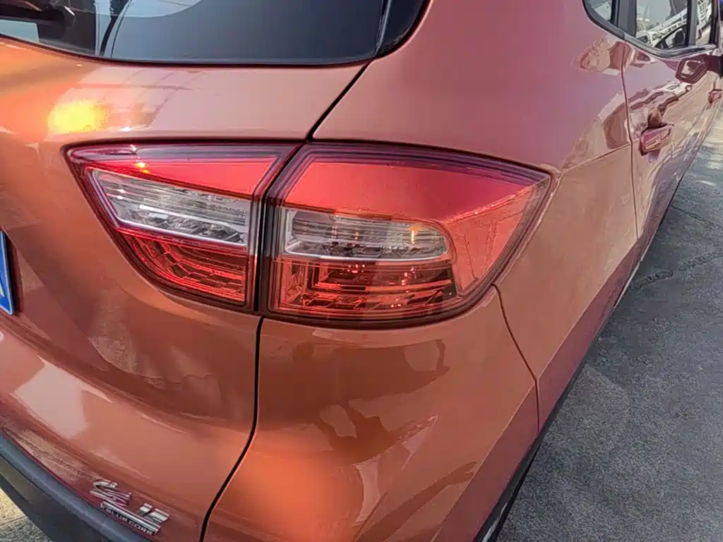 Changan CS15 — миниатюра 8