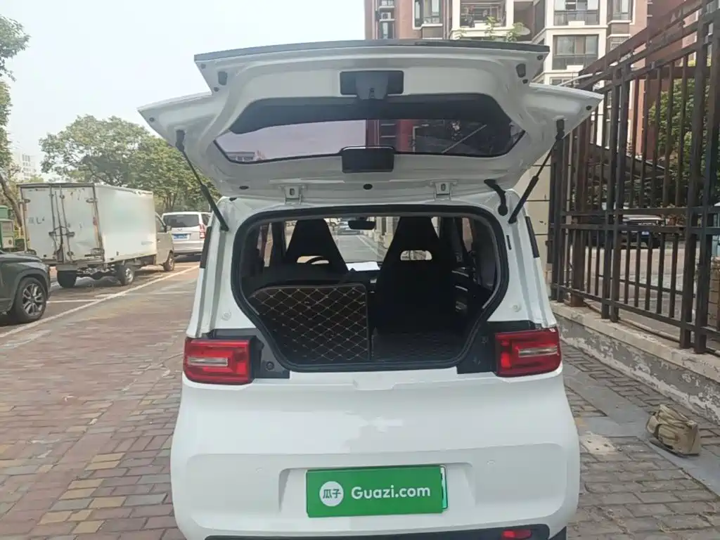 Wuling MINIEV — миниатюра 19