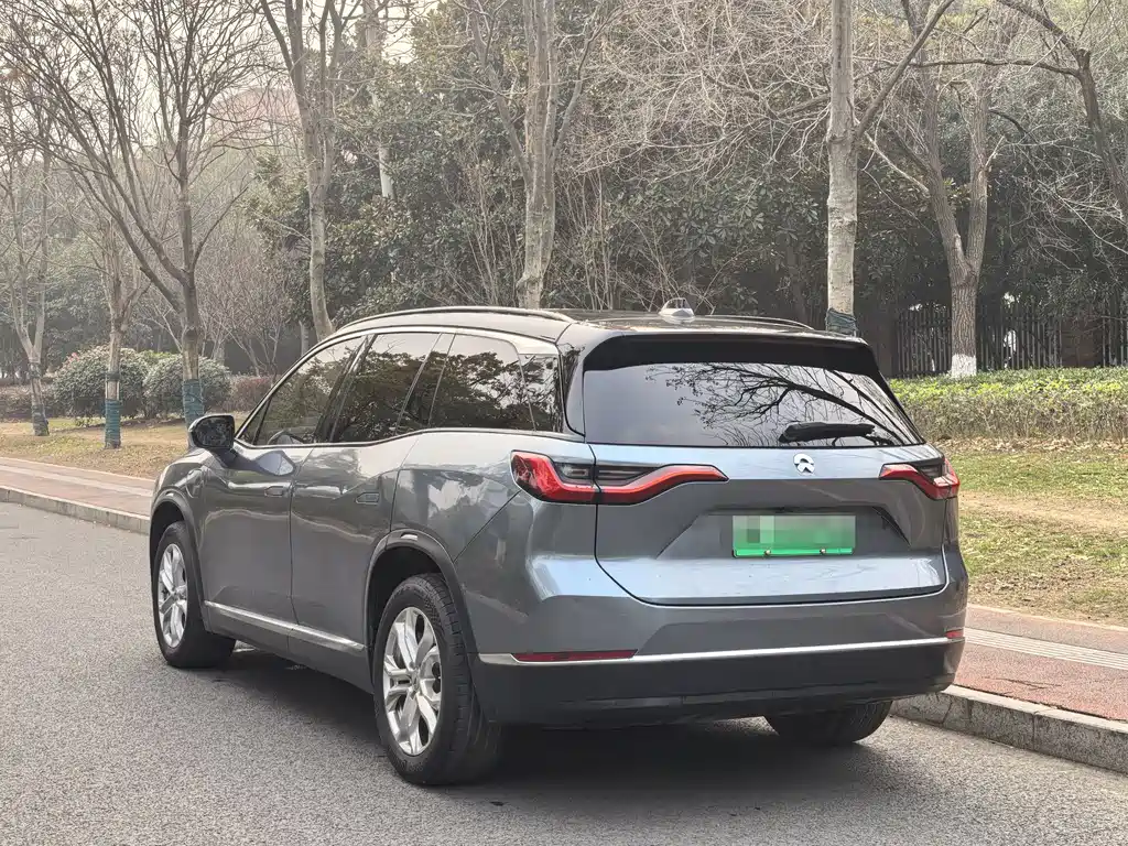 NIO NIO ES8