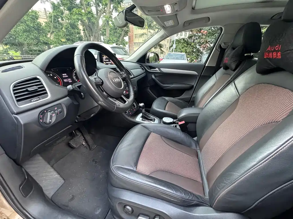 Audi Q3 2017 30 TFSI Sport