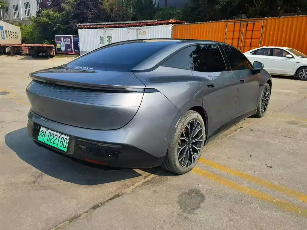 Zeekr 007 2024 75kWh