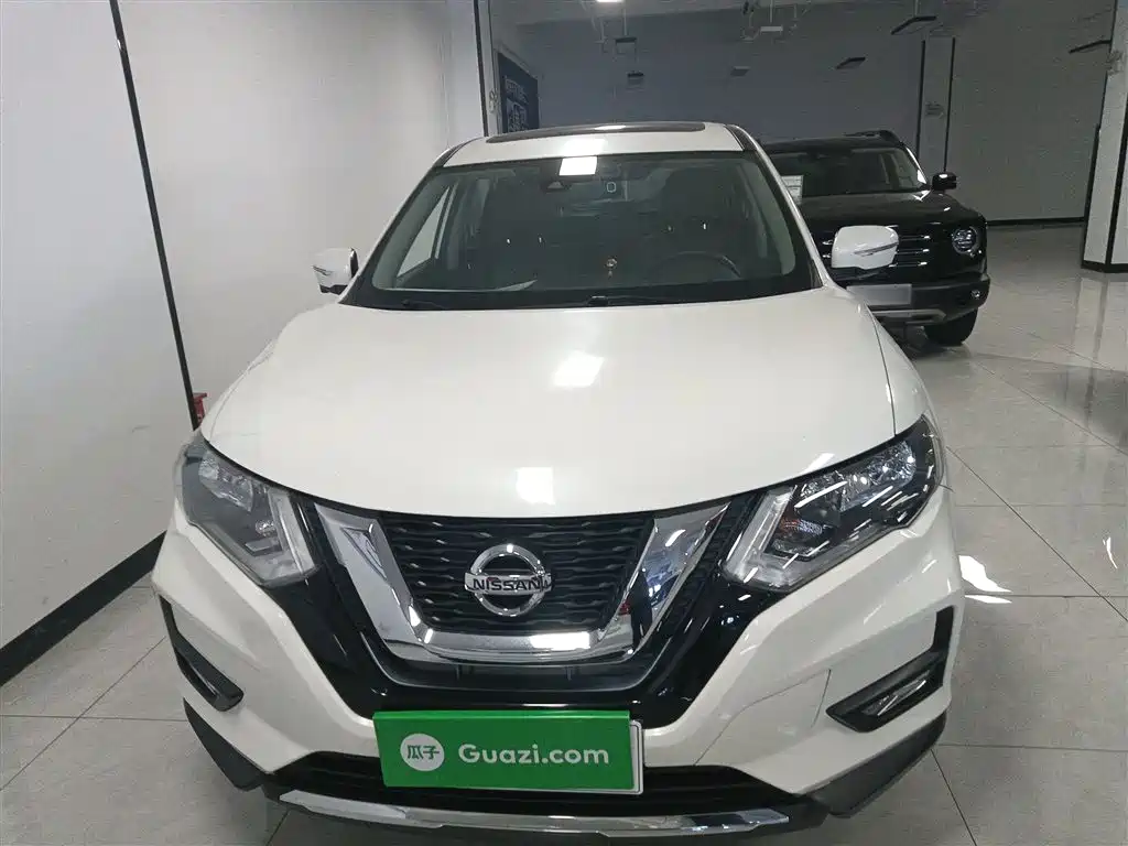 NISSAN QIJUN